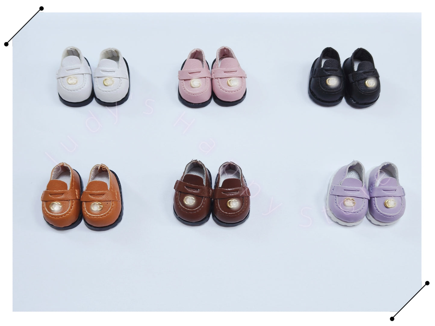 The loafers shoes of the LAbubu doll — Designer style