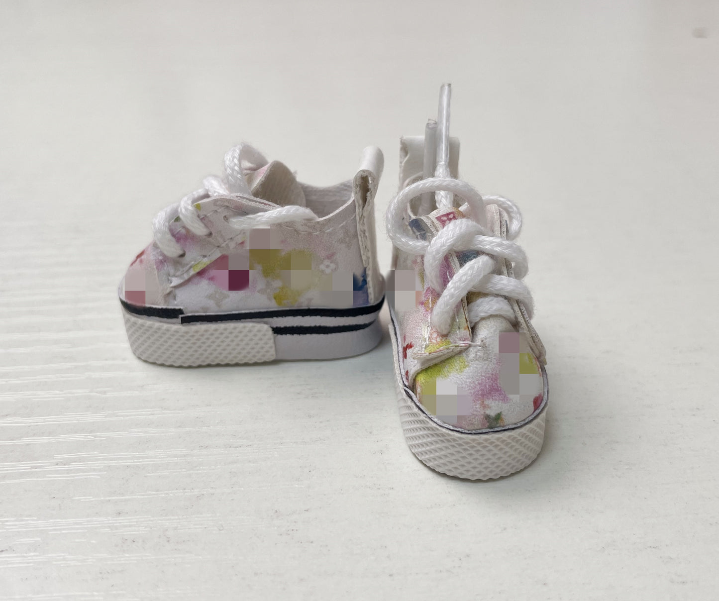 The shoes of the LAbubu doll — Designer style
